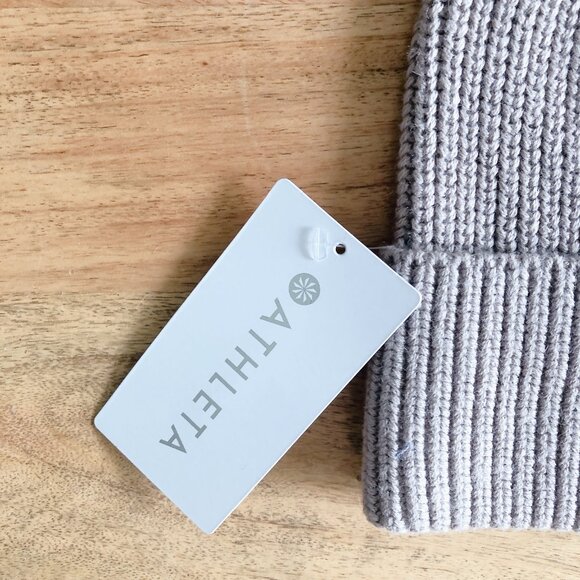 Athleta Winter hat taupe knit hat New with tags! toque one size wool blend hat - Picture 4 of 5